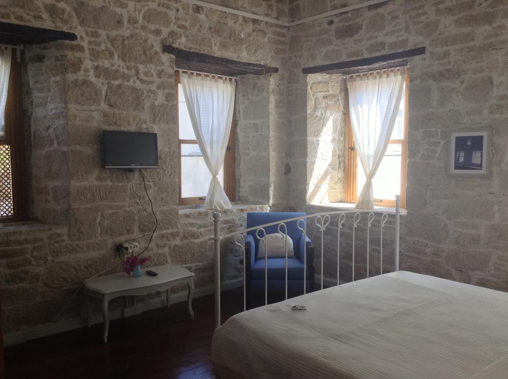Eski Tas Hotel Çeşme Zimmer foto